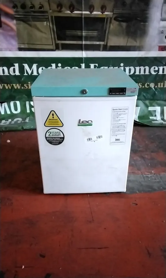 LEC PESR82UK MEDICAL MINIFRIDGE