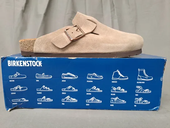 BOXED PAIR OF BIRKENSTOCK CLOSED TOE SHOES IN TAUPE EU SIZE 41