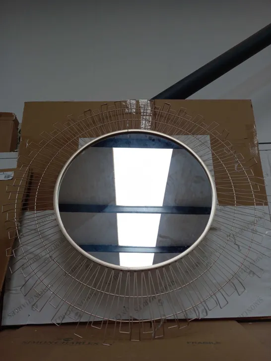 BOXED WIRE FRAMED CIRCULAR WALL MIRROR COLLECTION ONLY