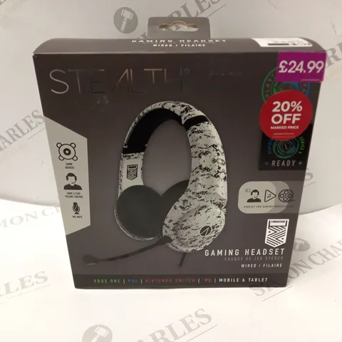 APPROXIMATELY 7 ASSORTED BOXED STEALTH GAMING WIRED HEADSETS IN WHITE AND BLACK CAMO