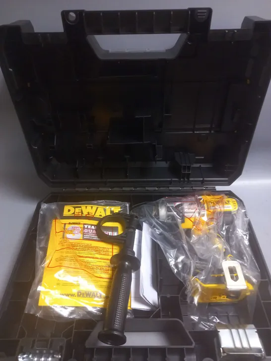 DEWALT TOOLBOX WITH DRILL IN BLACK