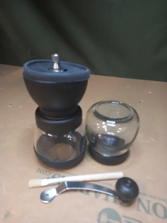 MANUAL COFFEE GRINDER