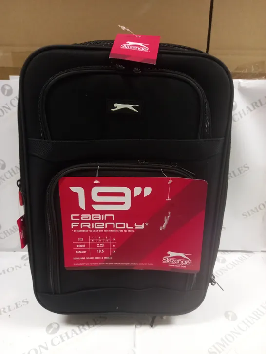 SLAZENGER 19" CABIN FRIENDLY LUGGAGE CASE