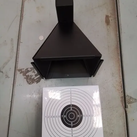 A SET OF 6 SHOOTING TARGETS FOR PELLET GUNS WITH PELLET CATCHING SYSTEM (6 BOXES)