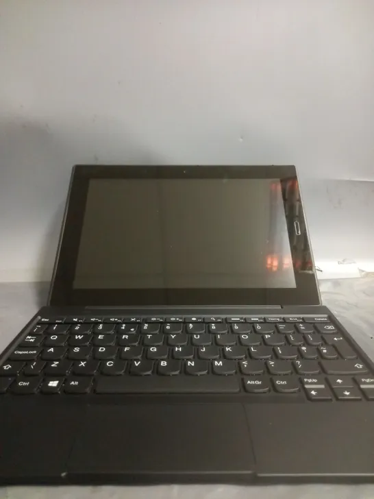 LENOVO 210L4S0AL1M 