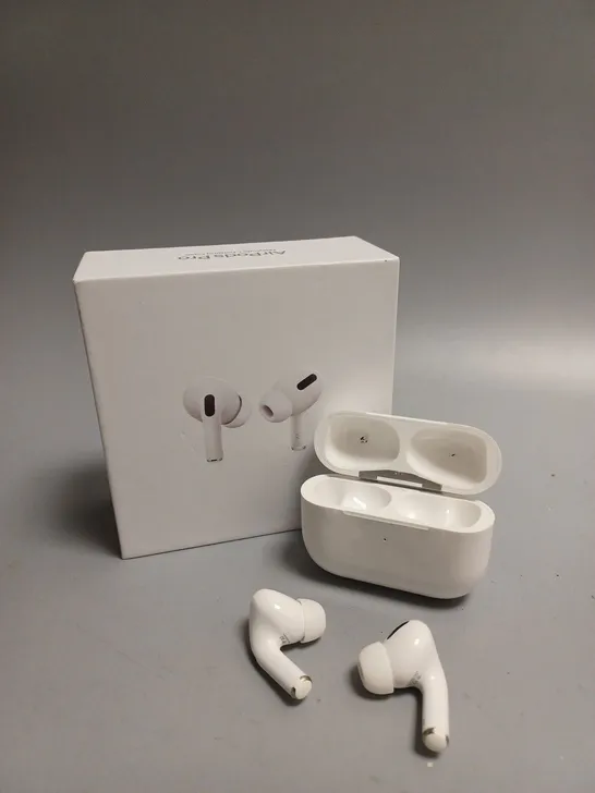 BOXED APPLE AIRPODS PRO WIRELESS EARPHONES 