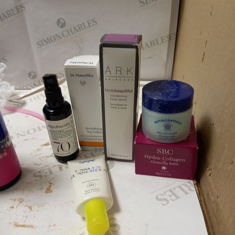 LOT OF 6 ASSORTED SKINCARE AND BODY PRODUCTS