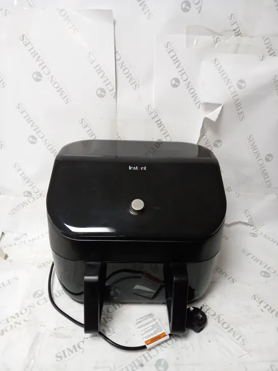 BOXED INSTANT VORTEX PLUS VERSAZONE AIR FRYER 