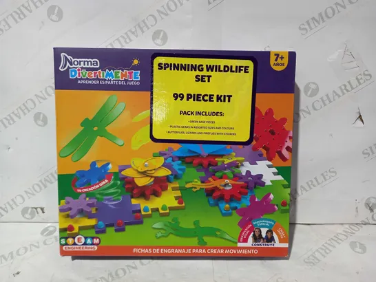 99 PIECE SPINNING WILDLIFE KIT