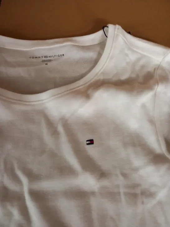 WOMENS TOMMY HILFIGER WHITE T-SHIRT SIZE M