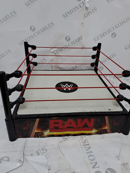 WWE RAW FIGURES AND RING SET 