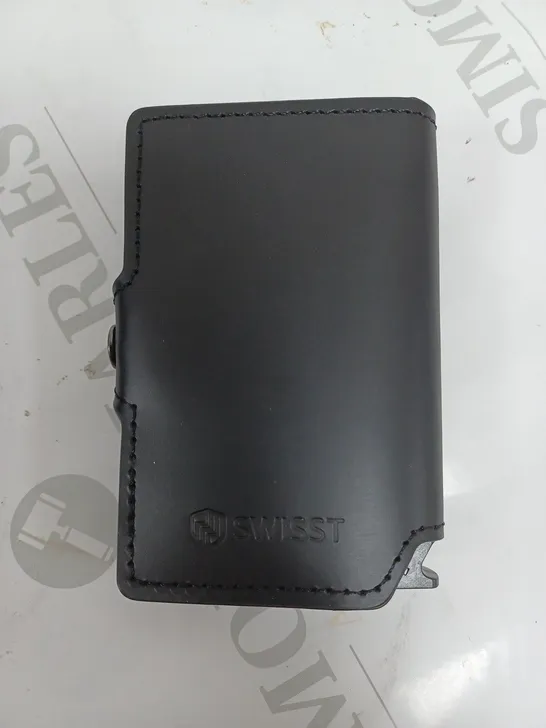 BOXED SWISST AIRTAG WALLET