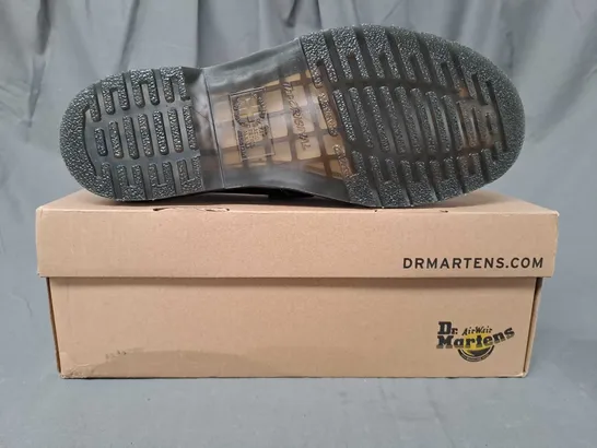 BOXED PAIR OF DR MARTENS ADRIAN GA SHOES IN BLACK UK SIZE 10