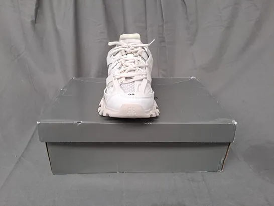 BOXED PAIR OF BALENCIAGA SNEAKERS IN WHITE UK SIZE 5