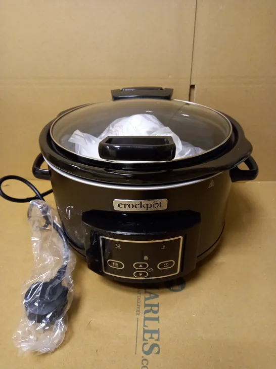 CROCK POT SLOW COOKER 