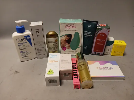 APPROXIMATELY 20 ASSORTED COSMETIC PRODUCTS TO INCLUDE MINERAL TOOTHPASTE, PLUMP UP MICRONEEDLES, AND CERAVE MOISTURISING LOTION ETC.