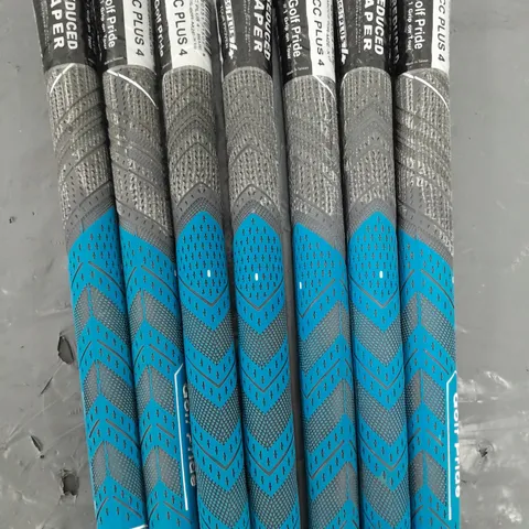 7 GOLF PRIDE MCC PLUS 4 GOLF GRIPS