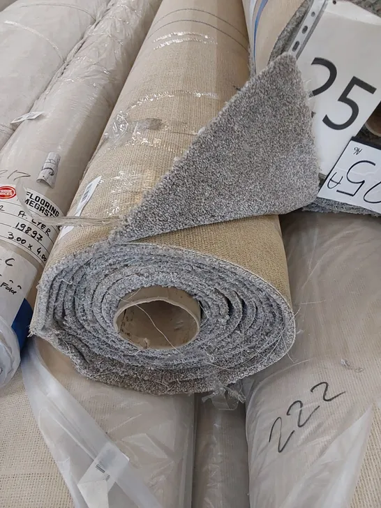 ROLL OF QUALITY PRIMO CHOICE ELITE LUNA STONE CARPET // SIZE: 4 X 6.2m