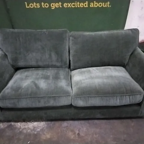 QUALITY BRITISH DESIGNED LOUNGE CO 2 SEATER DARK GREEN FABRIC SOFA