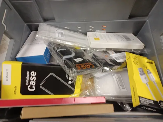 BOX TO CONTAIN APPROX. 25 X ASSORTED PHONE ACCESSORIES. INCLUDES PHONE CASES, CHARGERS & SCREEN PROTECTORS ETC. 