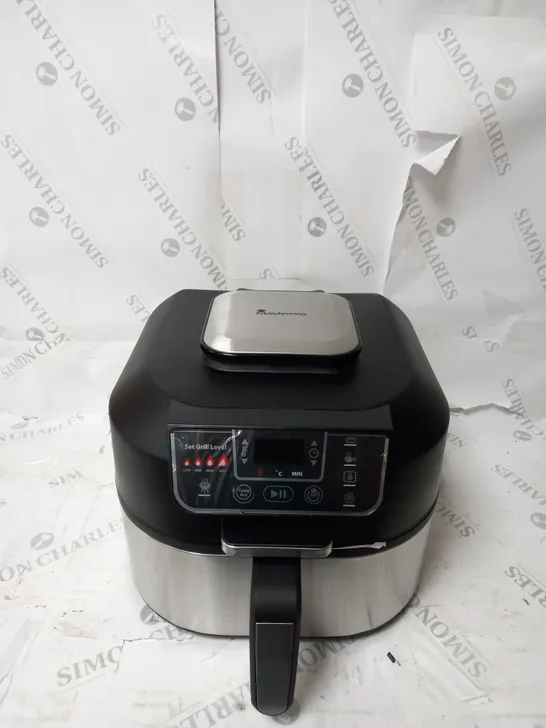 BOXED MASTERPRO KITCHEN ROBOT SMOKELESS GRILL AND AIR FRYER