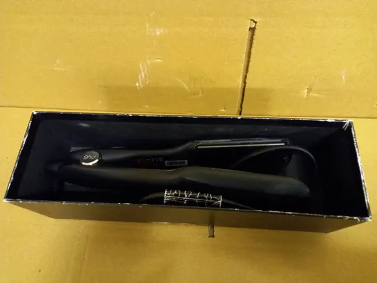 GHD MAX STYLER PROFESSIONAL HAIR STRAIGHTENERS - BLACK