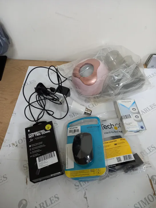 APPRROXIMETELY 6 ASSORTED ELECTRICAL ITEMS INCLUDING, SKULLCANDY WIRELESS EARPHONES, STEAM AHEAD HYDRATING FACIAL MICROSTEAMER