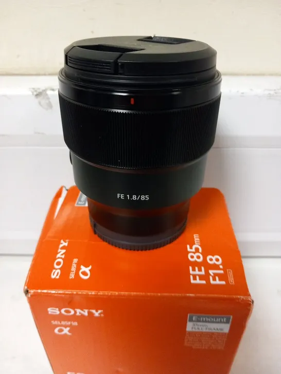 BOXED SONY SEL85F18 FE 85MM F1.8 INTERCHANGEABLE LENS