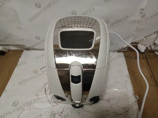 BREVILLE EASY CLEAN DIGITAL FRYER 