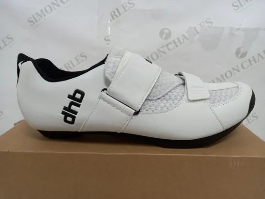 BOXED PAIR OF DHB TRINITY TRI SHOES IN WHITE - EU 44