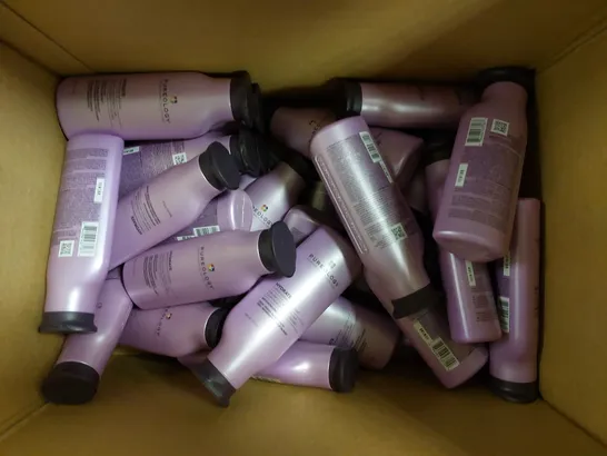 BOX OF APPROX 20 PUREOLOGY HYDRATE SHAMPOO AND CONDITIONER