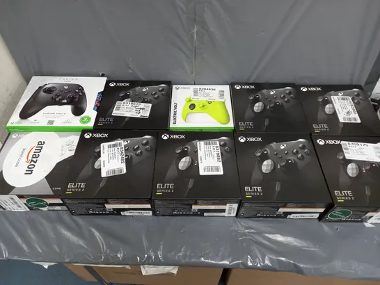 BOX OF APPROXIMATELY 10 XBOX GAME CONTROLLERS TO INCLUDE SERIES 2 