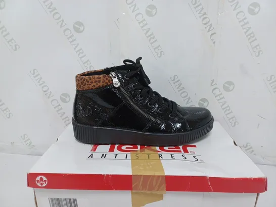 BOXED PAIR OF RIEKER HIGH TOP CUFFED TRAINERS IN BLACK - SIZE 7.5