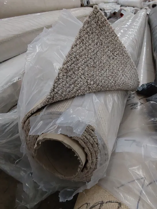 ROLL OF QUALITY MARRAKESH BEIGE CABLE CARPET // SIZE: 4 X 3m