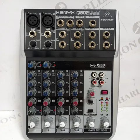 BEHRINGER XENYX Q802USB PREMIUM 8 INPUT 2 BUS MIXER