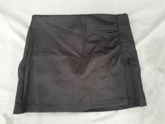 BERSHKA SKIRT IN BLACK SIZE XS