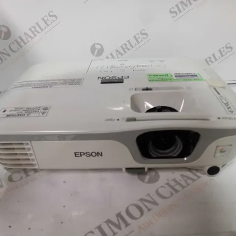 EPSON H435B LCD PROJECTOR