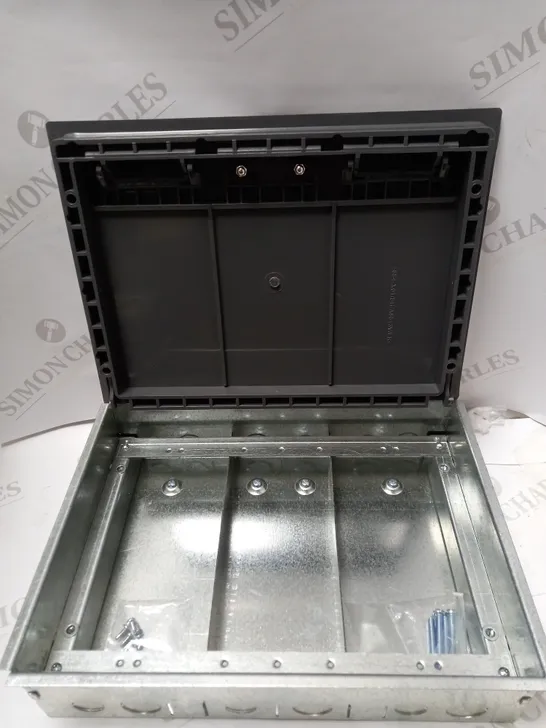 TSB/75 SCREED FLOOR BOX