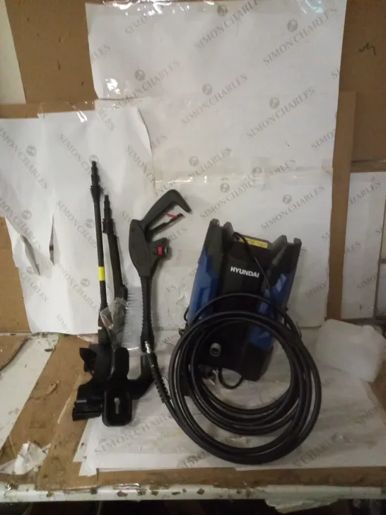 HYUNDAI 1700W ELECTRIC PRESSURE WASHER