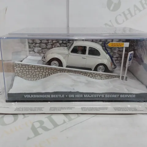 BOXED JAMES BOND 007 COLLECTABLE CAR