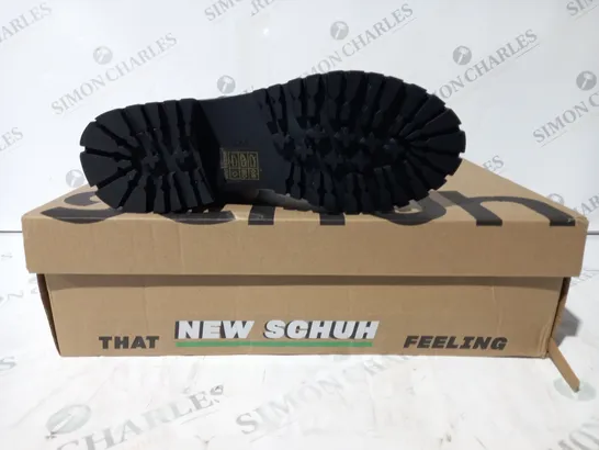 BOXED PAIR OF SCHUH BOOTS IN BLACK SIZE 3