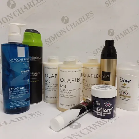 APPROXIMATELY 10 ASSORTED HEALTH AND BEAUTY PRODUCTS TO INCLUDE OLAPLEX NO 4 BOND MAINTENANCE SHAMPOO, GILLETTE SHAVING FOAM, GHD BODYGUARD HEAT PROTECT SPRAY