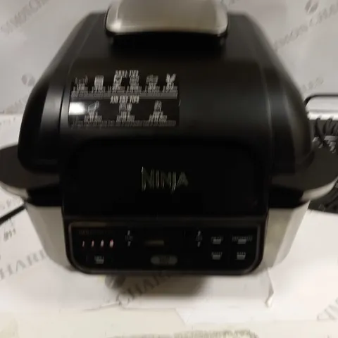 NINJA HEALTH GRILL & AIR FRYER