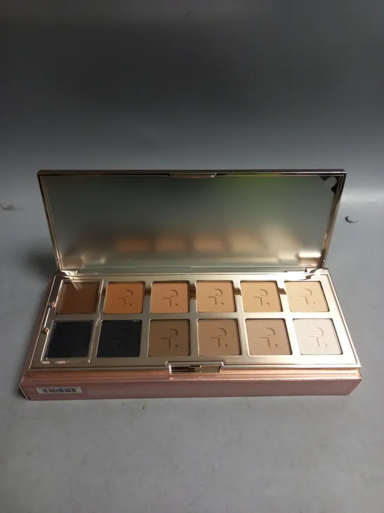 BOXED PATRICK TA MAJOR DIMENSION III EYESHADOW PALLETTE