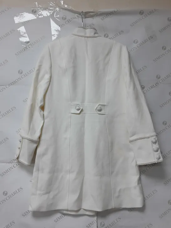 JULIEN MCDONALD LADIES CREAM COAT SIZE 20