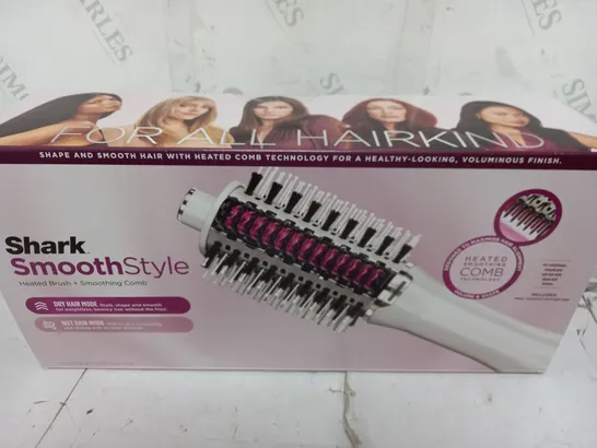 BOXED SHARK SMOOTHSTYLE HOT BRUSH & SMOOTHING COMB