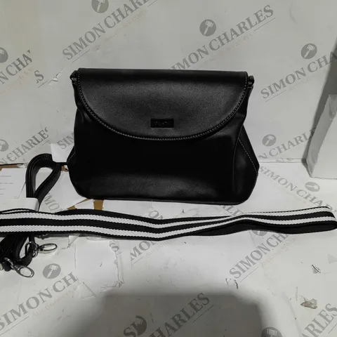 MIA TUI ISOBEL PURSE BLACK