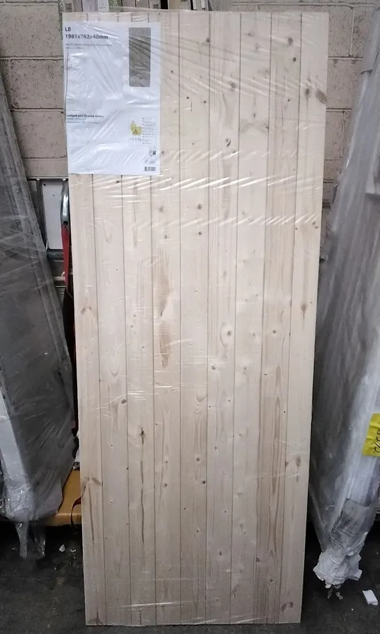 NORDIC SOFTWOOD LEDGED AND BRACED DOOR 1981×762×40MM