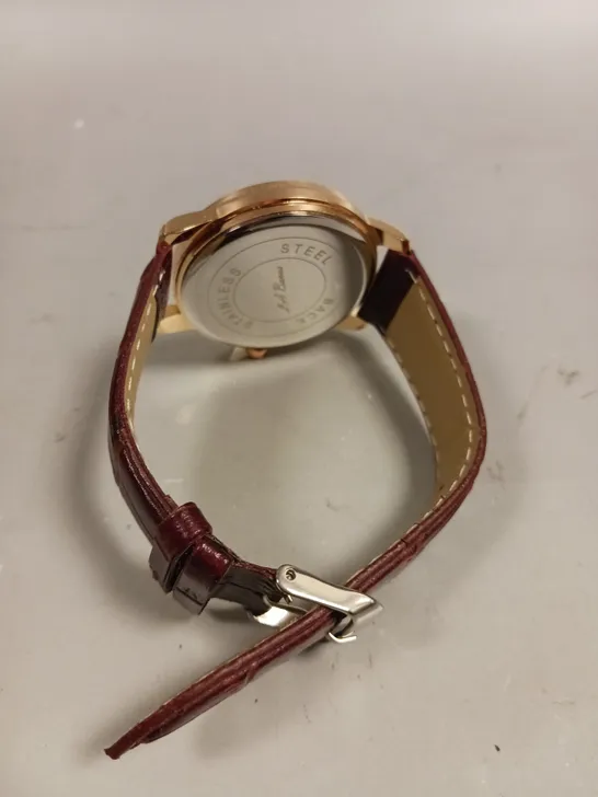 MENS LA BANUS WATCH – GOLD COLOUR CASE – LEATHER STRAP