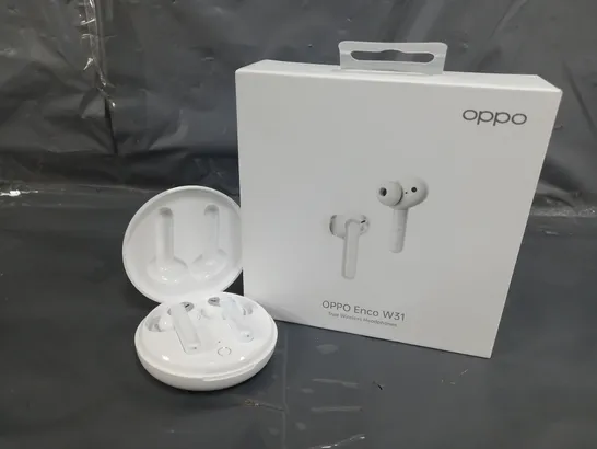 BOXED OPPO ENCO W31 EARBUDS IN WHITE